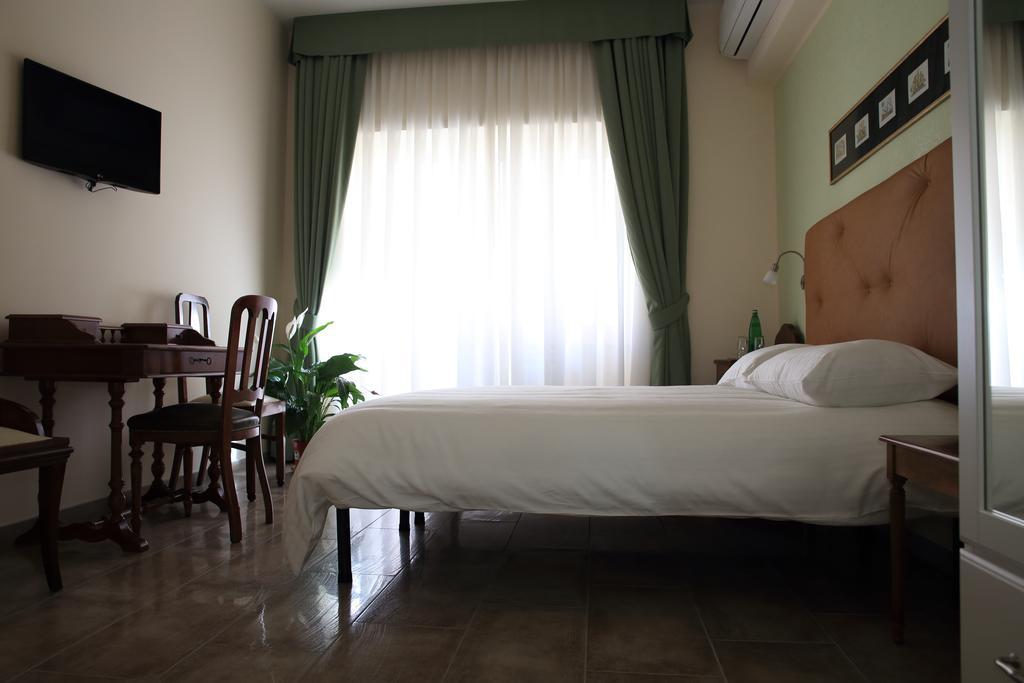 Anice Guesthouse Rome Extérieur photo