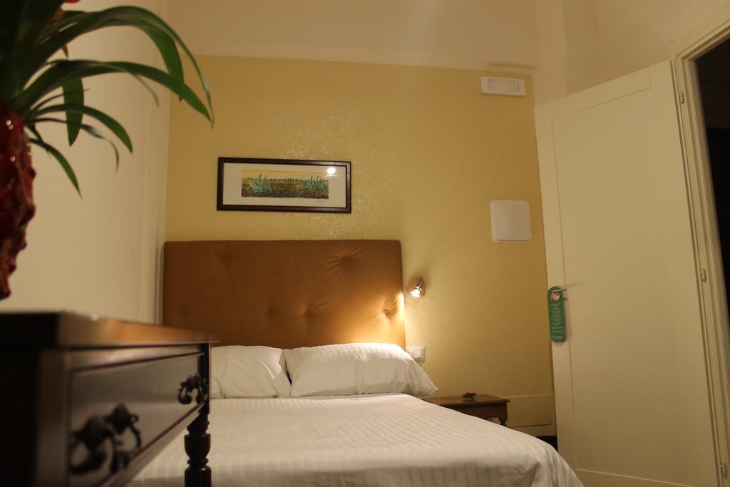 Anice Guesthouse Rome Extérieur photo